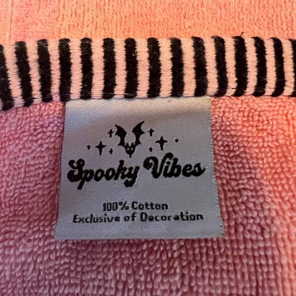 Spooky Vibes Hand Towel Unisex OS Pink Very Good Witch Skull Glitter Halloween - Picture 4 of 7